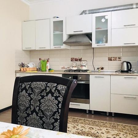 Жк Жана Алем Apartment Atyrau Exterior photo
